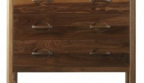 Why Walnut Is a Great Option for Your Staircase