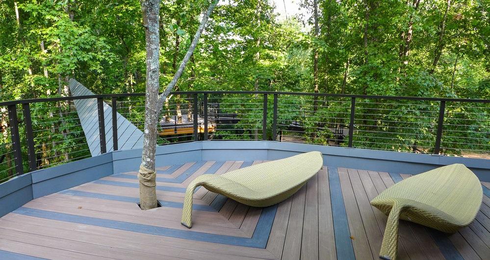 1 - 1/4&quot; x 2 - 1/2&quot; Unfinished Aluminum Rectangular Top Rail - Stair Parts USA