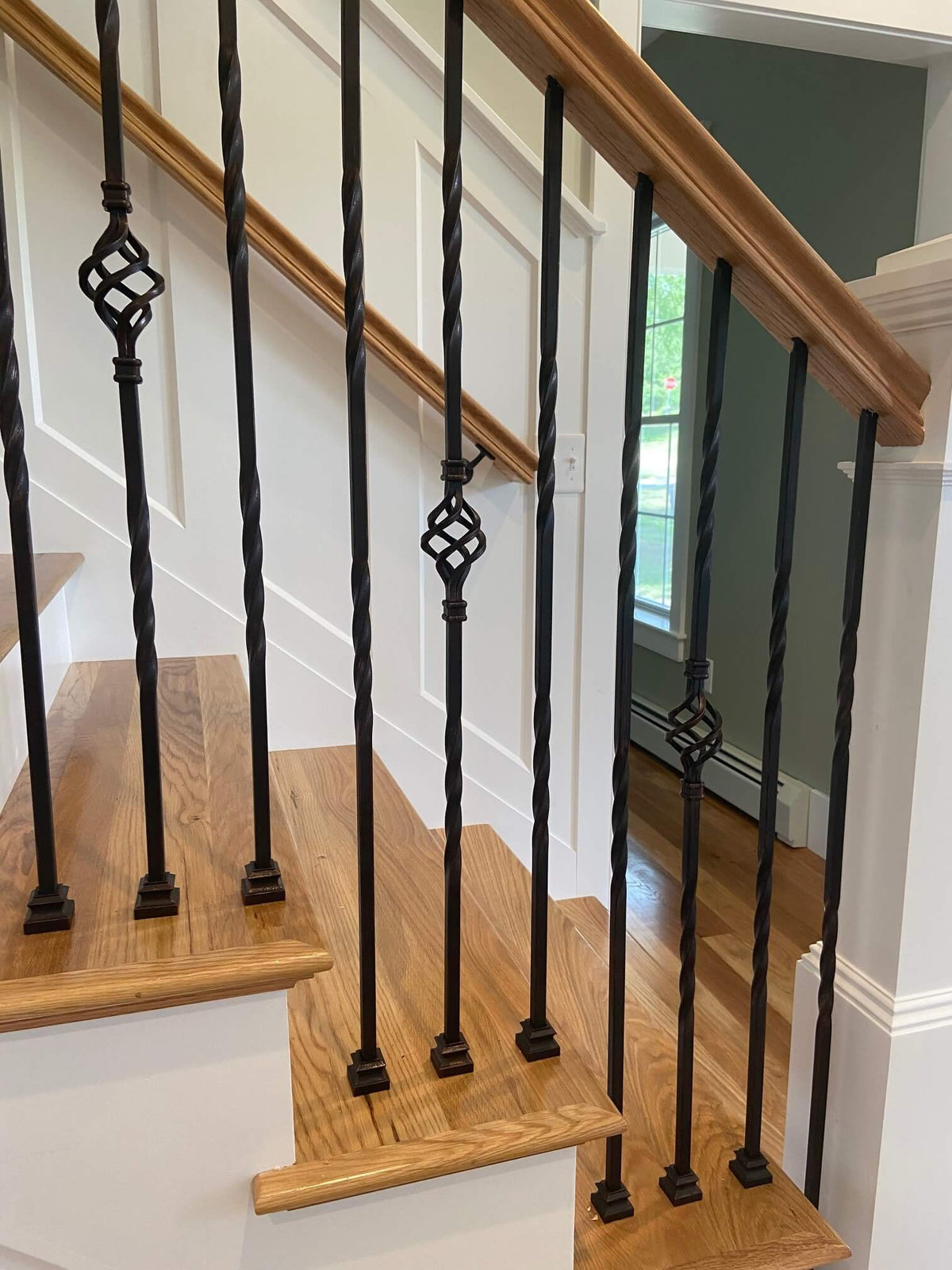 Twist Series 1/2&quot; Square x 44&quot;H Single Basket, Double Twist Hollow Iron Baluster (9003)