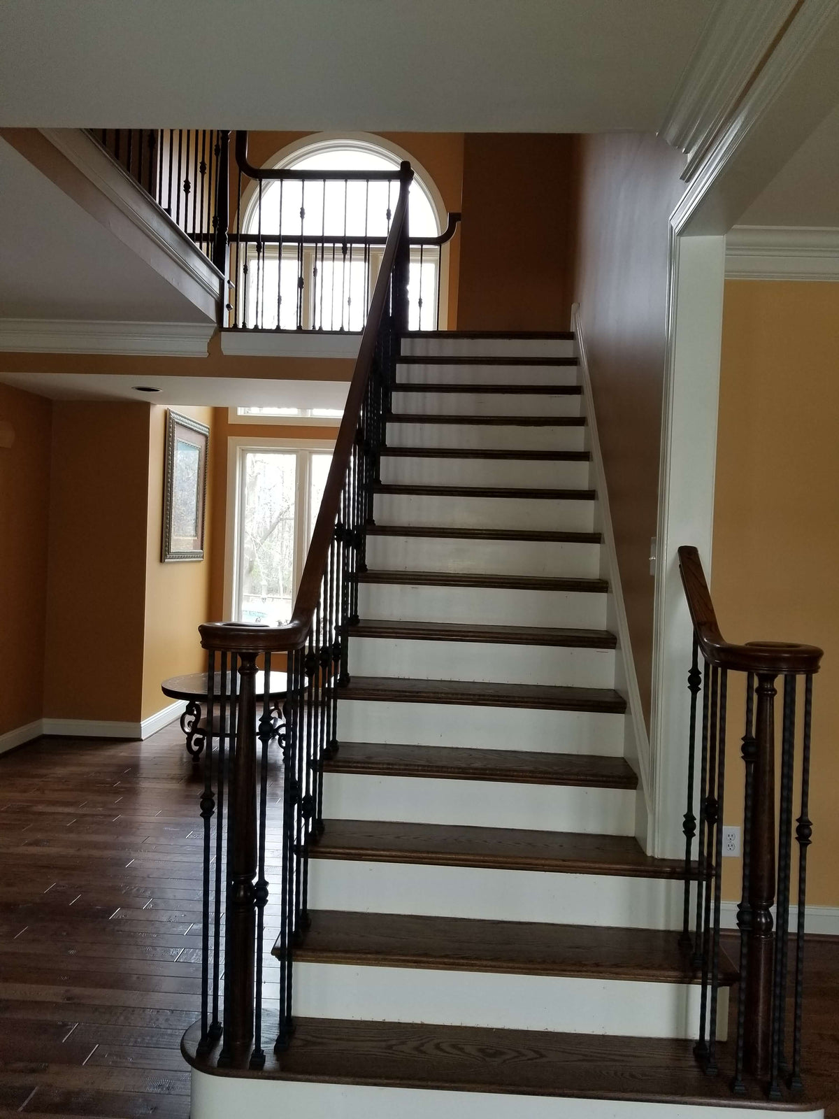 Hammered Face Series 9/16&quot; Square x 44-3/32&quot;H Plain Bar with Hammered Face - Hollow Iron Baluster (9031HF)