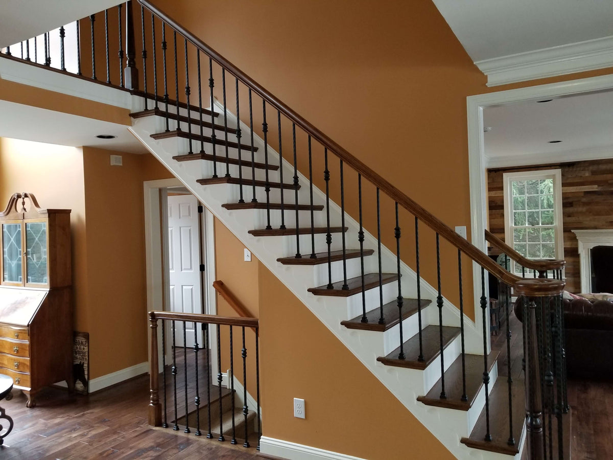 Hammered Face Series 9/16&quot; Square x 44-3/32&quot;H Single Ball with Hammered Face - Hollow Iron Baluster (9032HF)