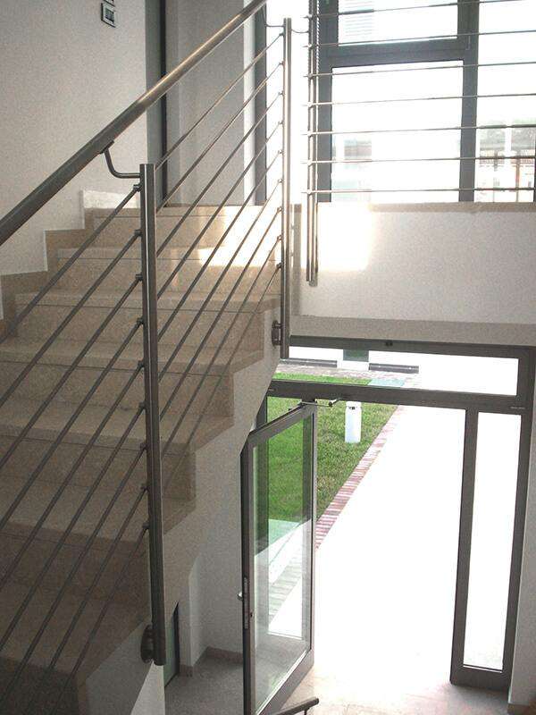 Stainless Steel 1 - 2/3" Newel Post with Wall Mount and Integrated/Pivotable Handrail Bracket (E0045) - Stair Parts USA